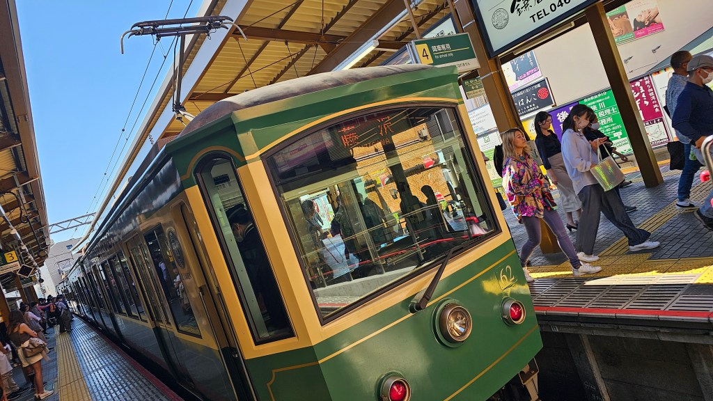 Exploring Kamakura, the Enoden Line