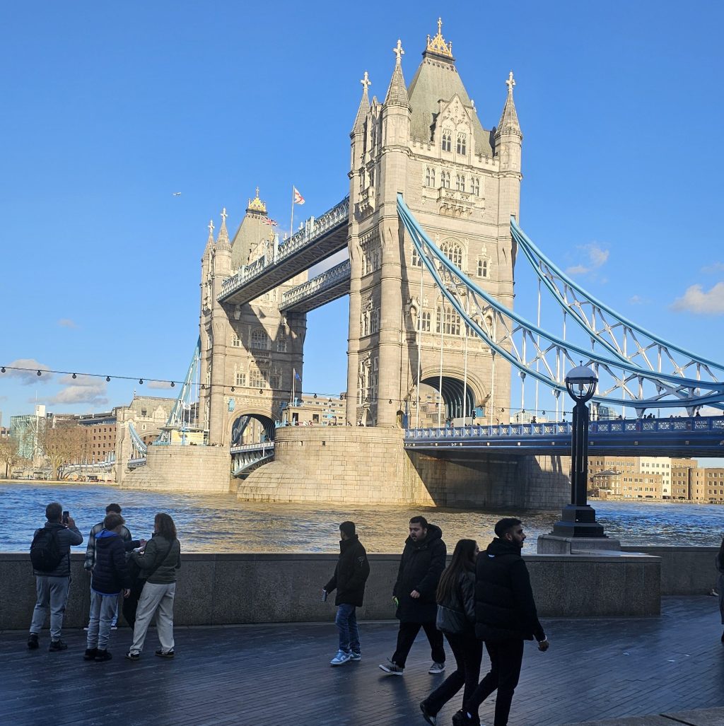 VLOG : A Walk in&nbsp;London