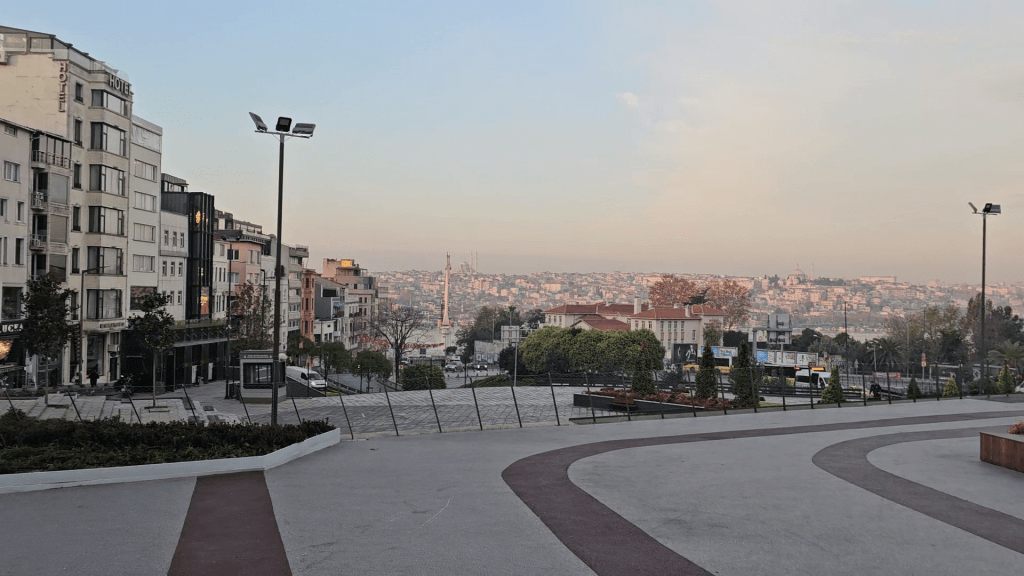 A Morning Walk in&nbsp;Istanbul